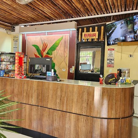 Libelula Hotel Puerto Maldonado Luaran gambar