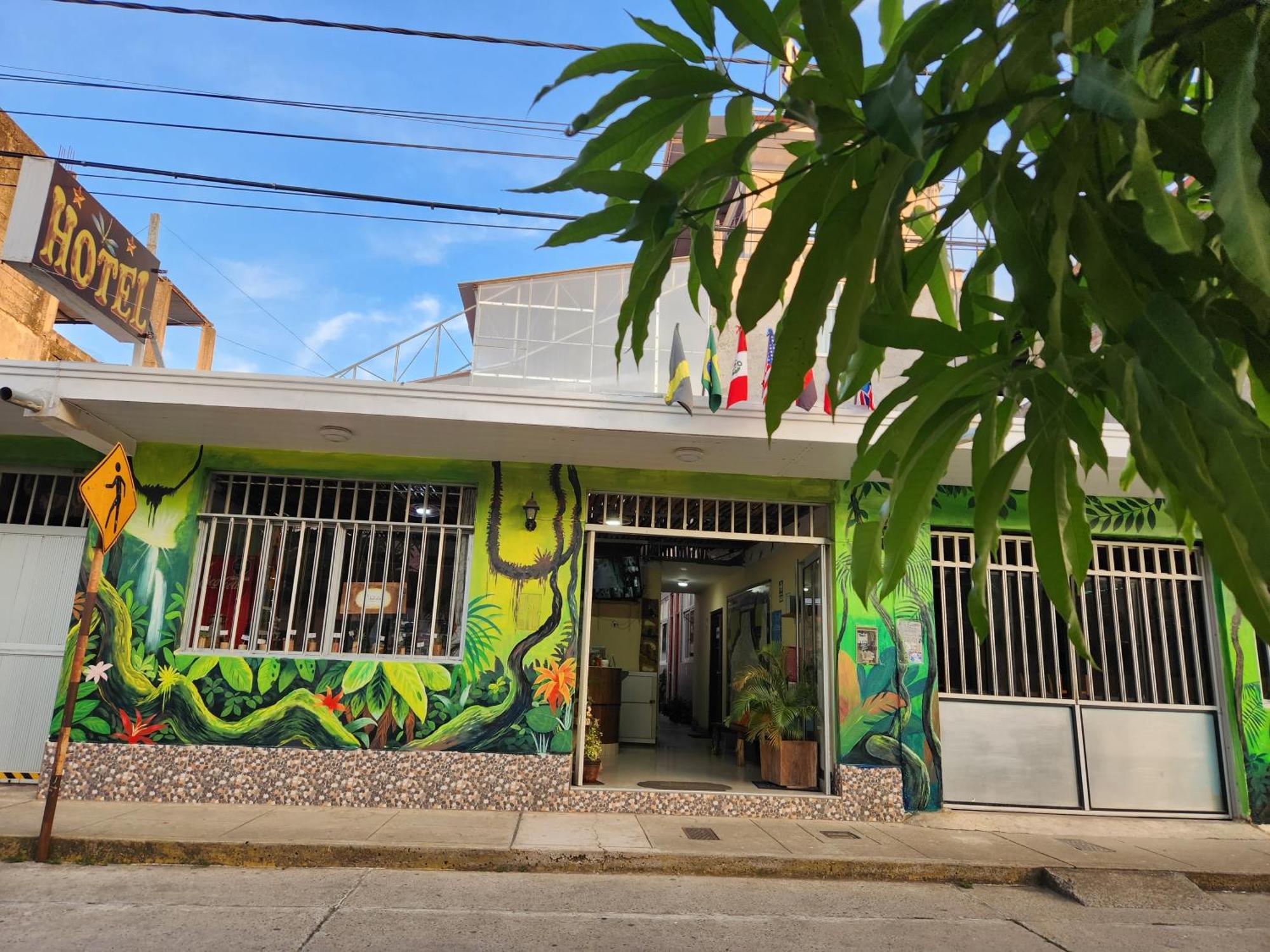 Libelula Hotel Puerto Maldonado Luaran gambar